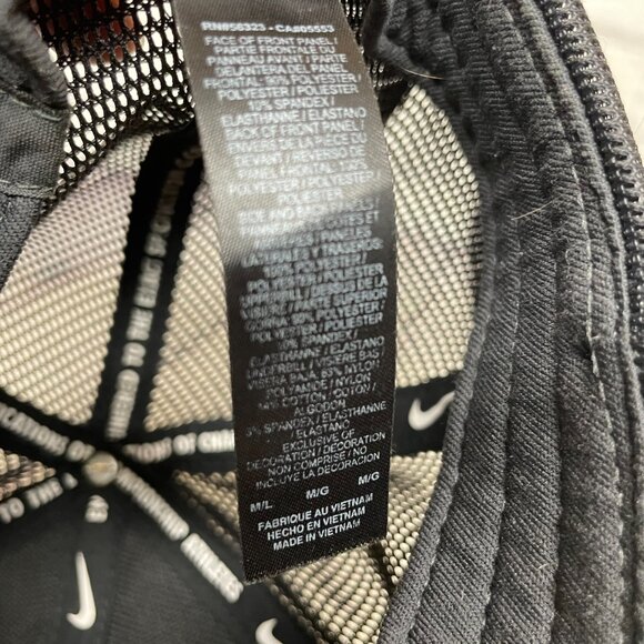 Nike Golf Hat Cap Mesh Stretch Fit Size M/L Black Embroidered Swoosh Mega Tech - Picture 9 of 9